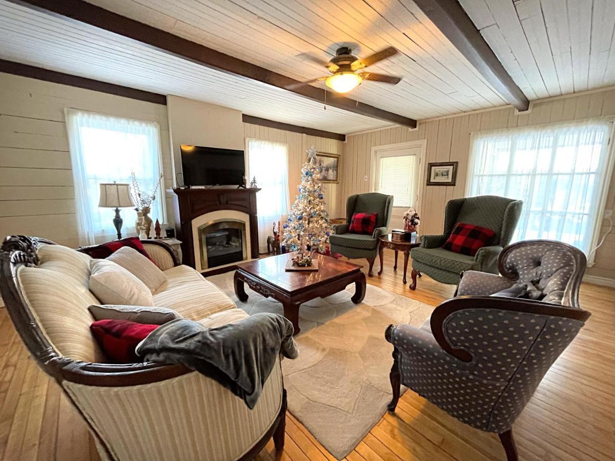 Chalet Centenaire Mauricie Βίλα Saint Roch de Mekinac Εξωτερικό φωτογραφία